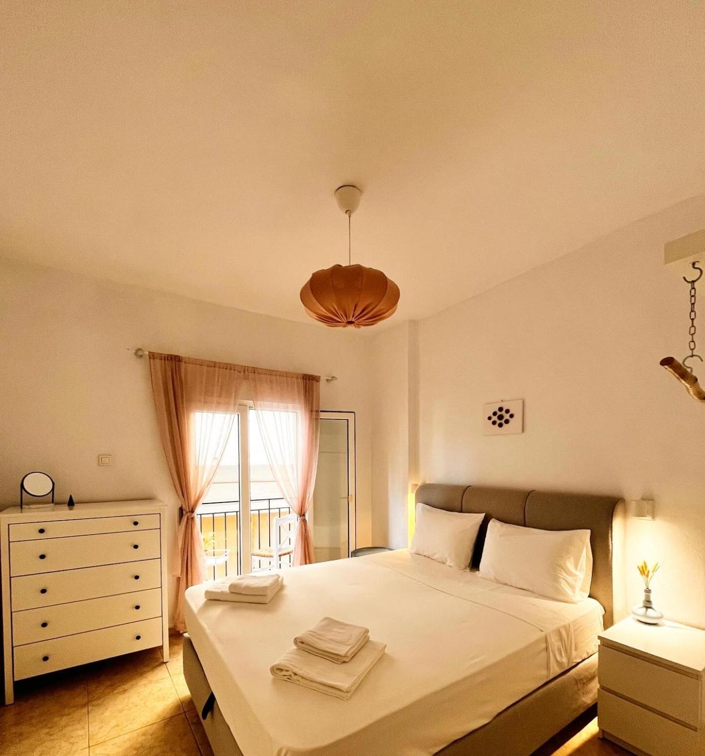 Lucy'S Guest House İskados Dış mekan fotoğraf
